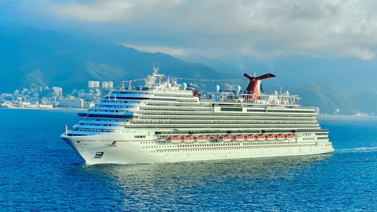 Pro Cruise Tips For Beginners: 22 Tips for The Best First Day
