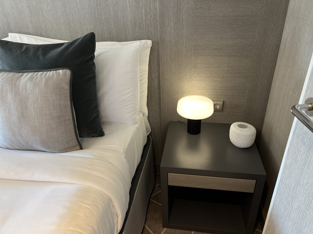 Bedside table