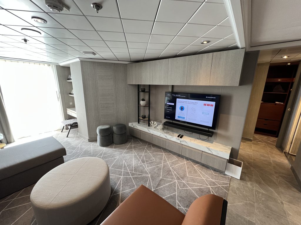 Living area 2
