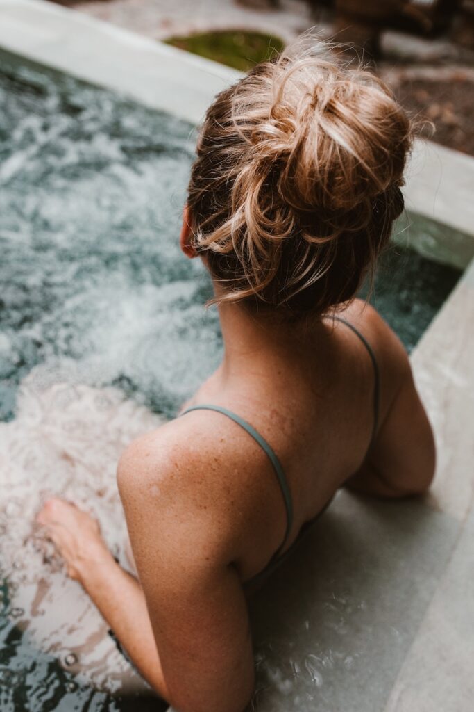 Hot tub paje victoria ohhEOp05h4g unsplash