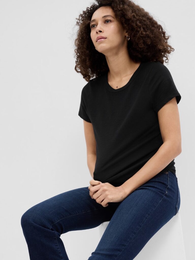 Gap T shirt