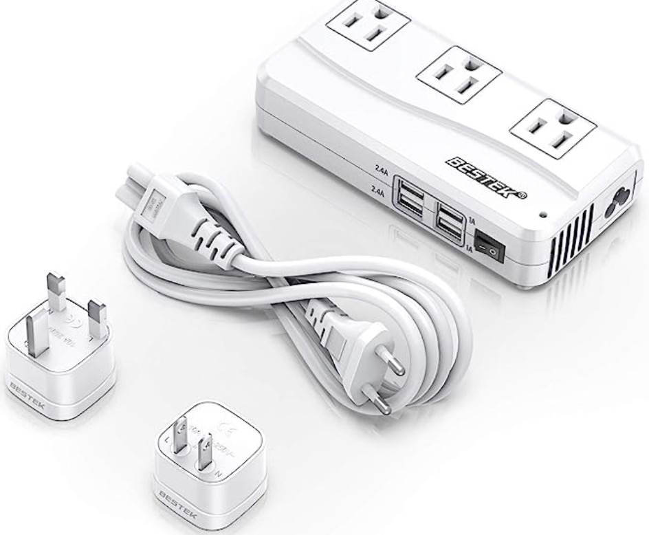 International travel adapter converter