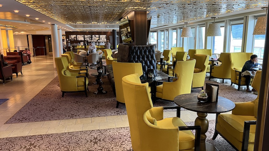 Solstice Cafe al Bacio overview