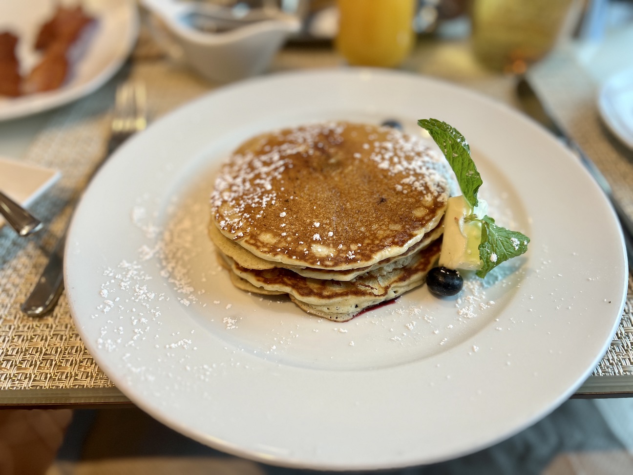 Solstice Luminae blueberry pancakes