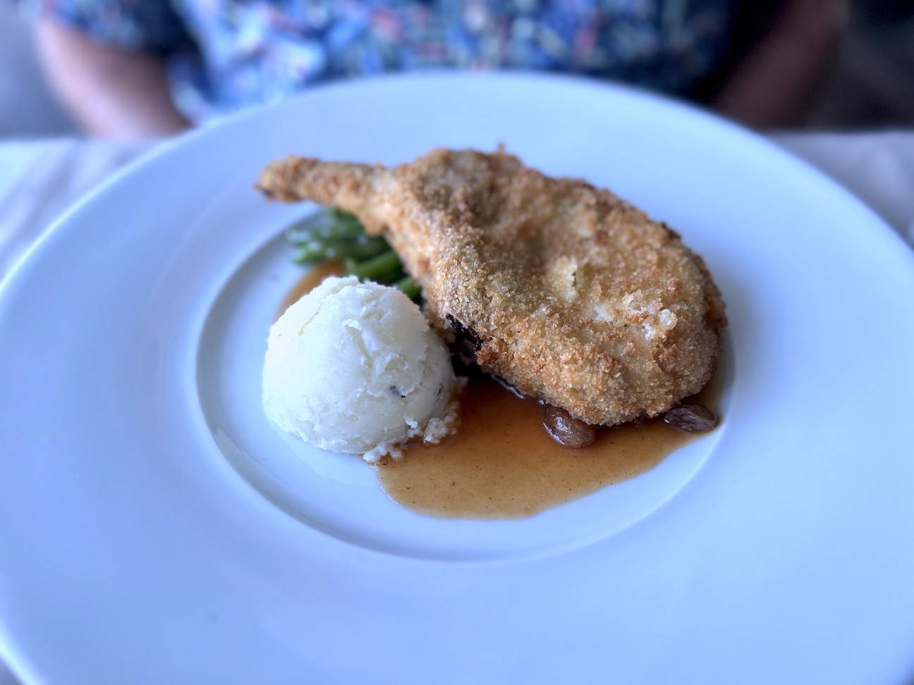 Solstice Luminae pork chop