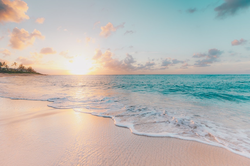 Waves on beach UN