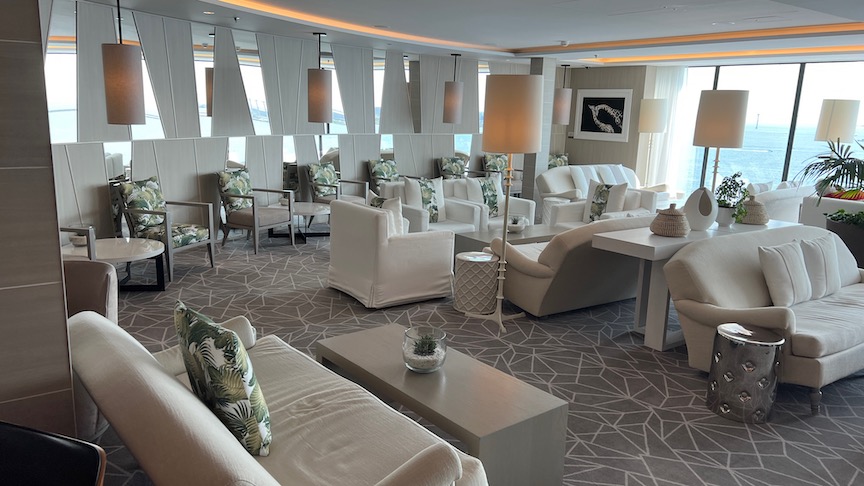 Apex Retreat Lounge Seating