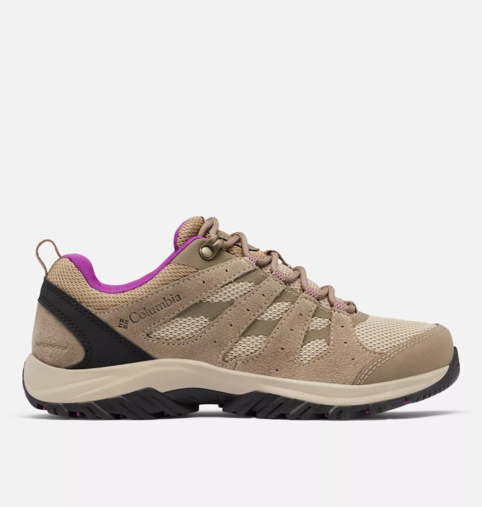 Hiking sneaker