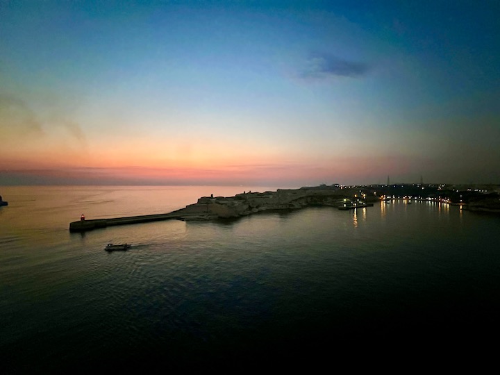 Valletta sunrise