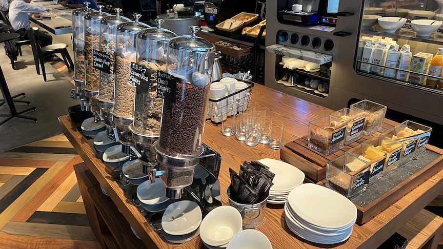 Aloft Tokyo Ginza breakfast 1