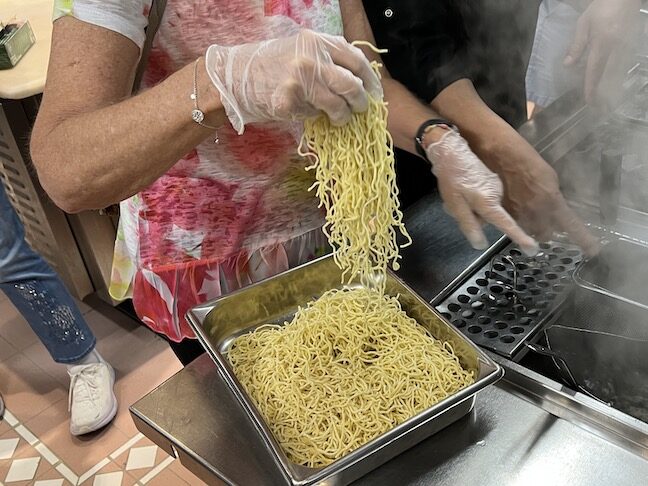 Boiling the ramen edited