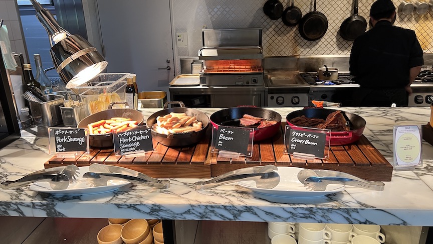 Tokyo Aloft breakfast buffet