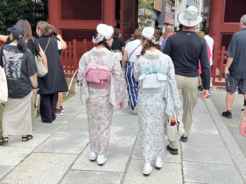 Women dressed as geishas edited