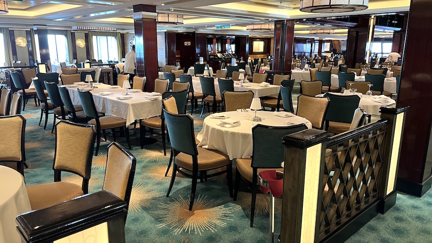 Breakaway Manhattan Room view 1
