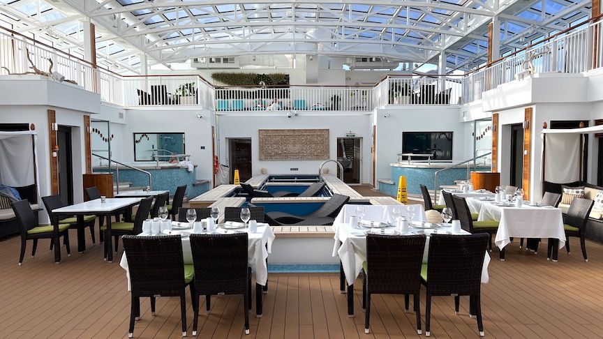 Breakaway Haven pool deck