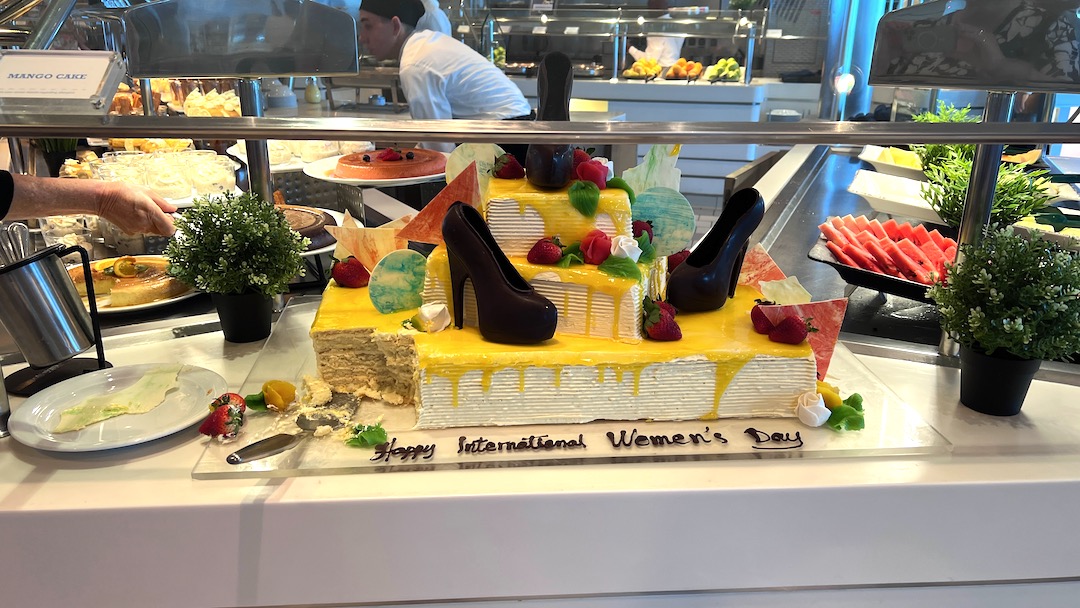 Celebrity Equinox Oceanview Cafe 6