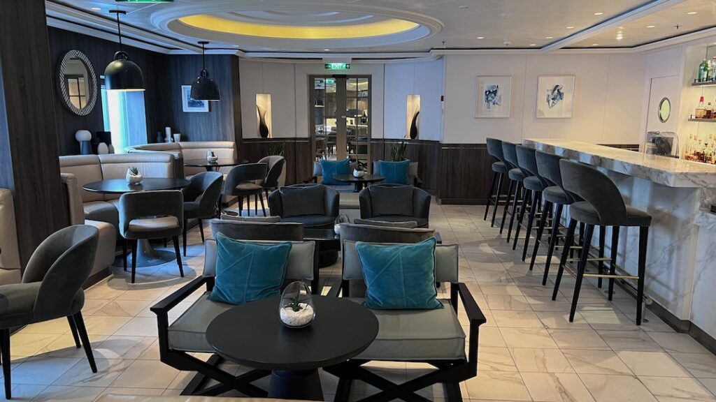 Celebrity Equinox Retreat Lounge 5