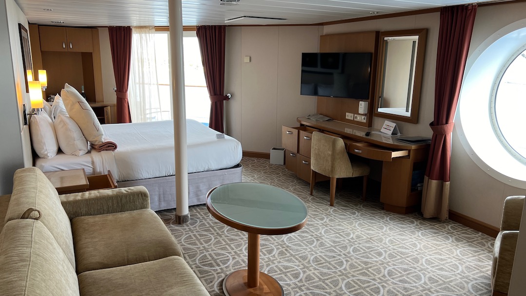 Equinox Sunset Sky Suite