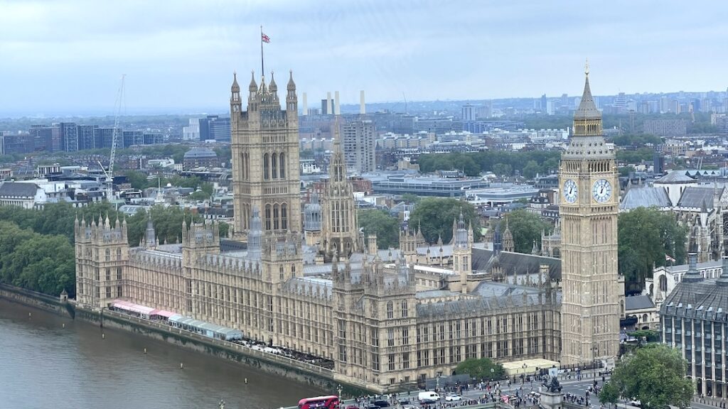 London Palace of Westminster and Big Ben
