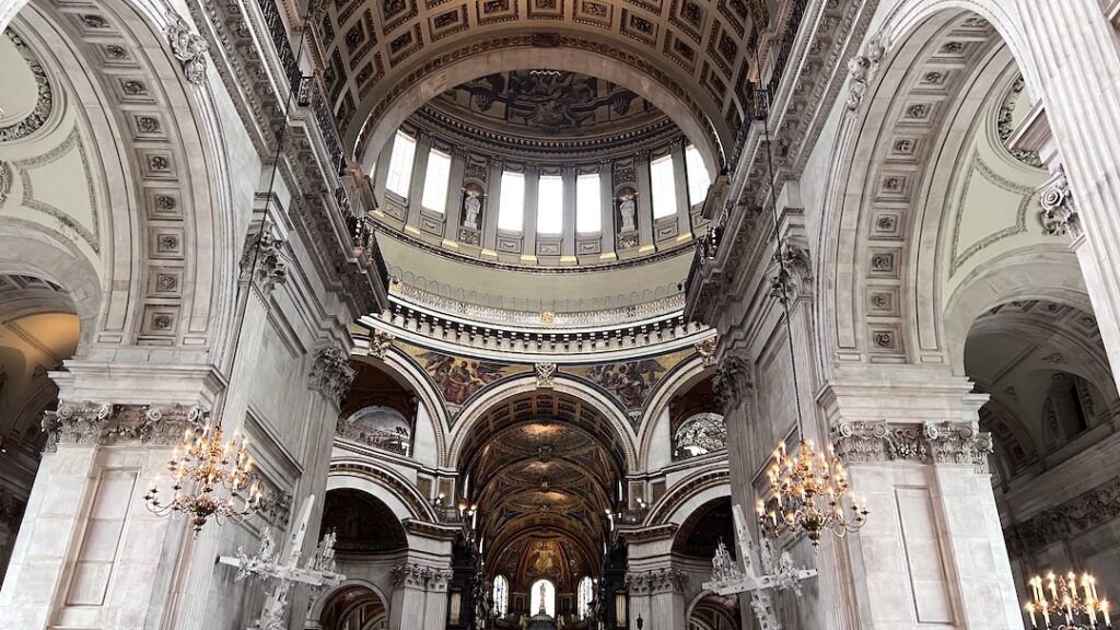 London St Pauls Cathedral 2