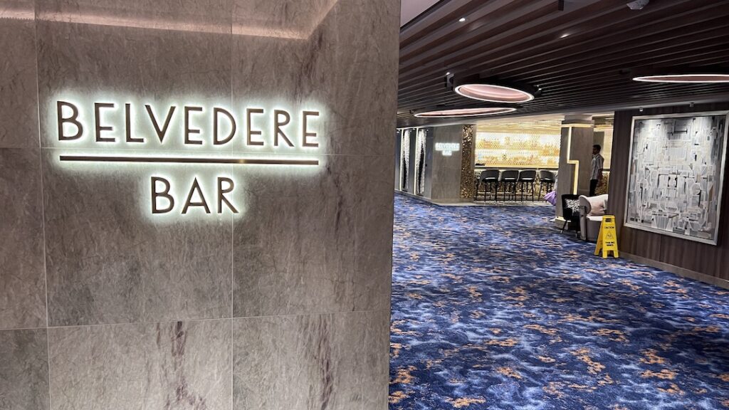 NCL Prima Belvedere Bar