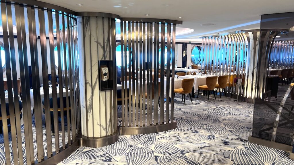 NCL Prima Commodore Room 2