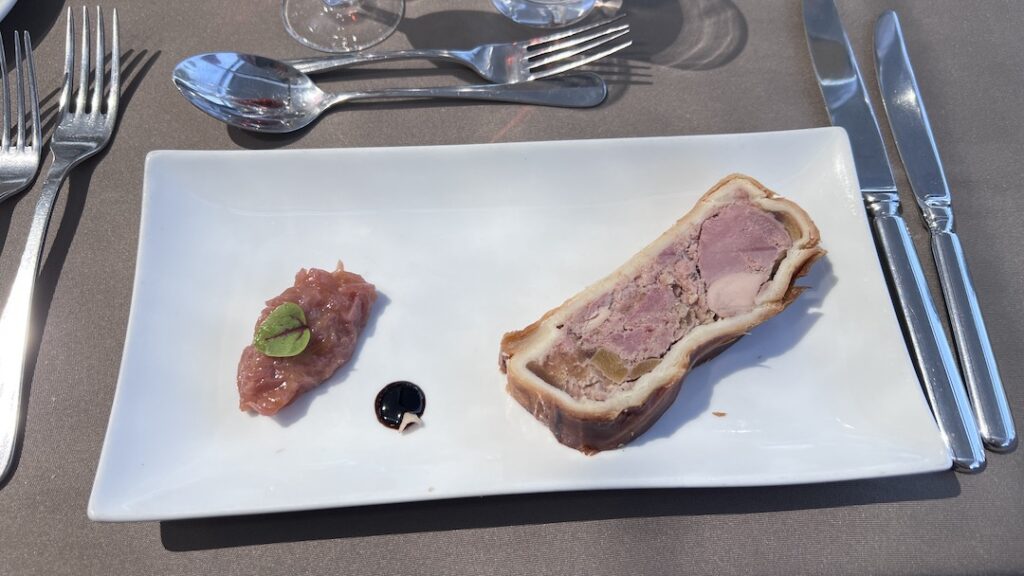Paris lunch on the Seine appetizer