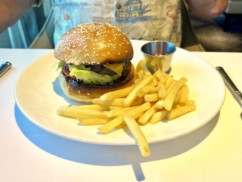 Haven Restaurant cheeseburger 3 1 edited