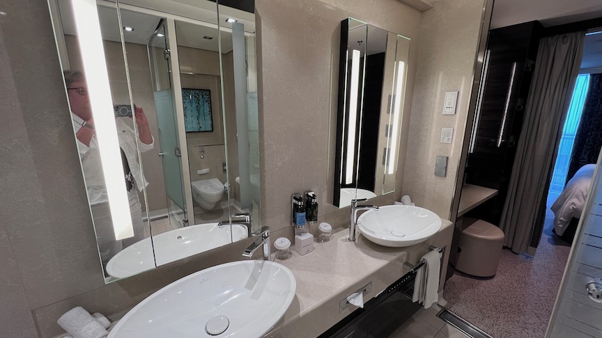 NCL Breakaway Owners Suite bathroom 7
